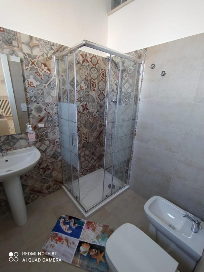 Via Marzano 67 Hotel Porto Cesareo Luaran gambar